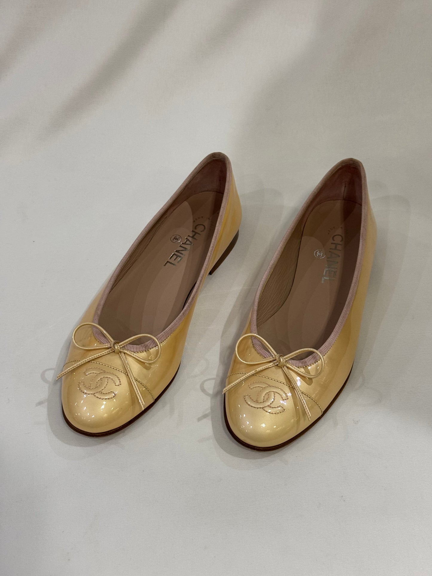 Chanel - Ballerines T.38,5