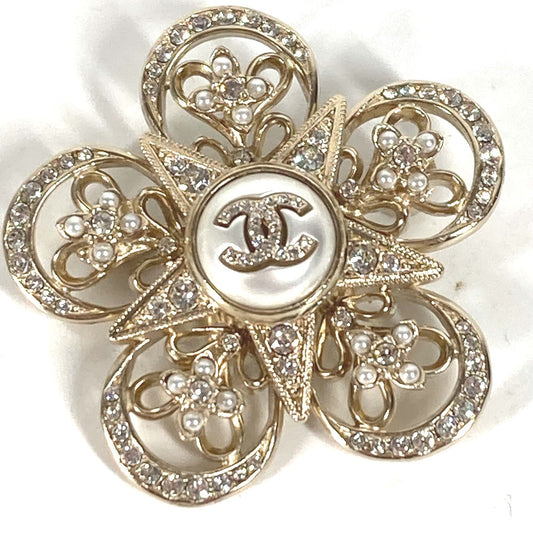 CHANEL Brooch ABC098 metal gold Rhinestone faux pearl C23K logo COCO Mark Women Used