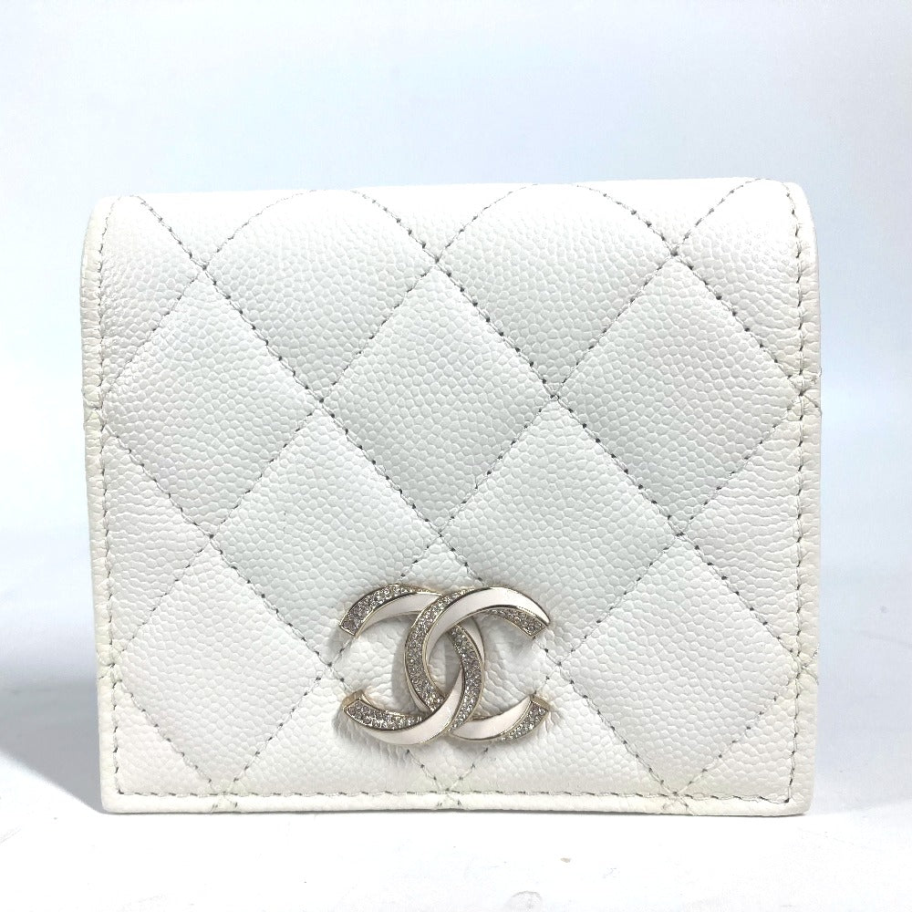 CHANEL Folded wallet AP3341 Caviar skin white Matrasse quilting CC COCO Mark Rhinestone