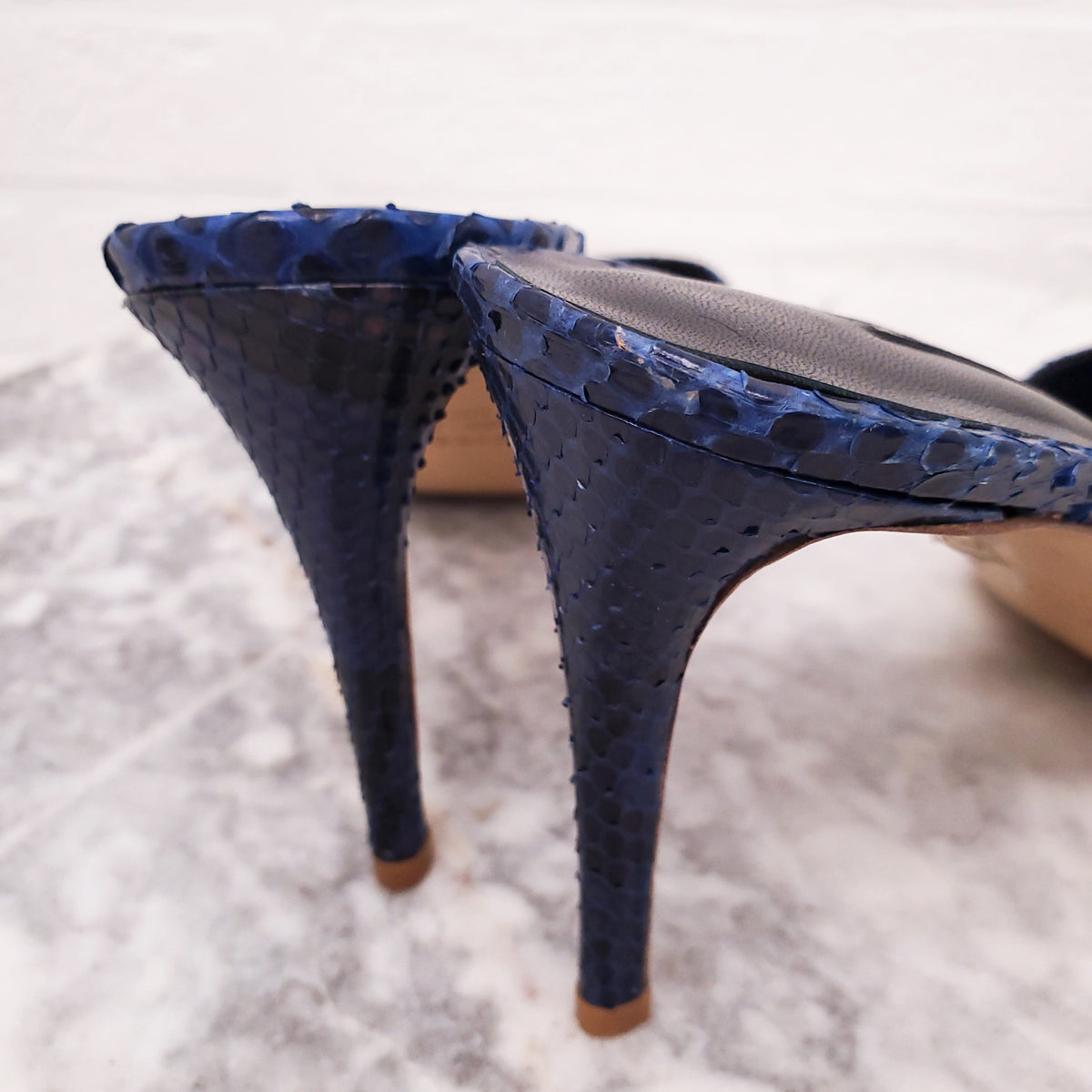 GIANMARCO LORENZI BLUE SNAKESKIN MULES - SIZE 38