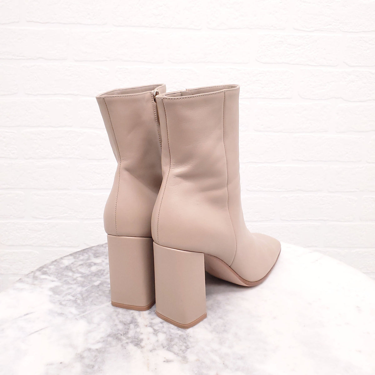 GIANVITO ROSSI NUDE LEATHER BOOTS - SIZE 37.5