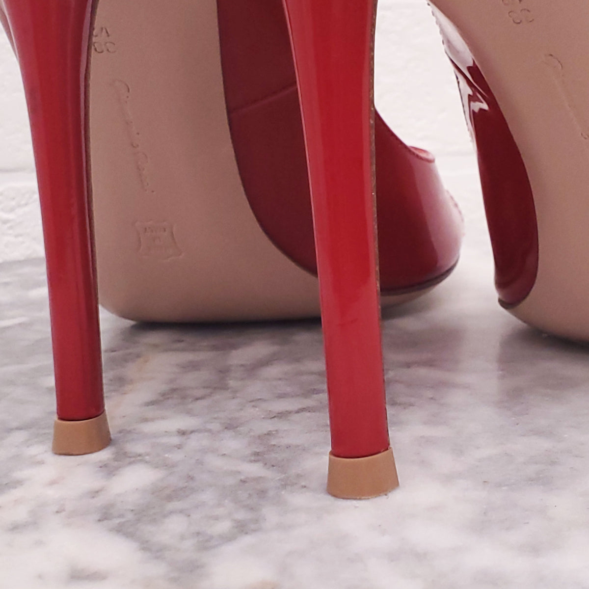 GIANVITO ROSSI RED PATENT OPEN TOE HEELS - SIZE 38.5