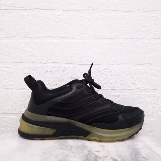 GIVENCHY ‘GIV 1’ SNEAKERS - SIZE 37.5