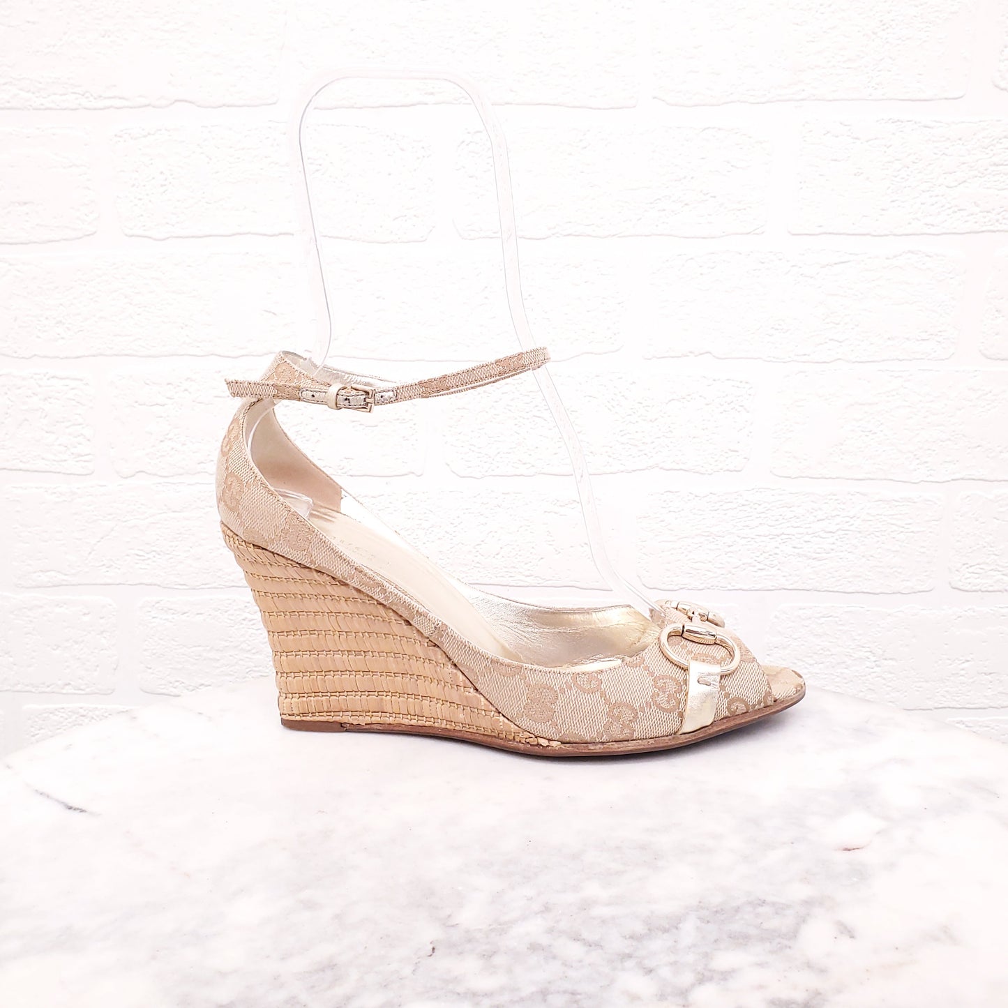 GUCCI METALLIC LOGO ESPEDRILLES - SIZE 8.5B