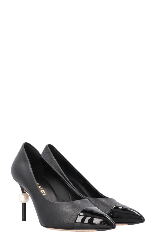 CHANEL CC Pearl Heels Black