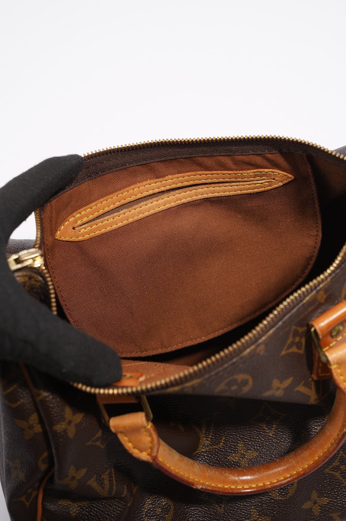 Louis Vuitton Speedy Monogram Canvas 30