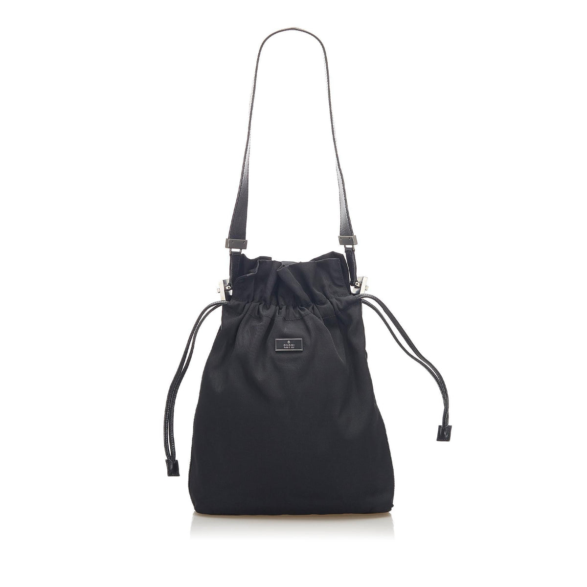 G*G Nylon Bucket Bag (SHG-18557)