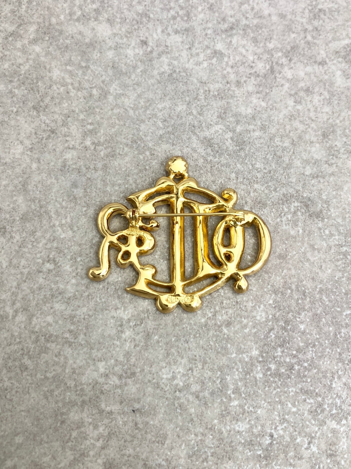 Christian Dior Emblem Rhinestone Brooch Gold Vintage zsia4m