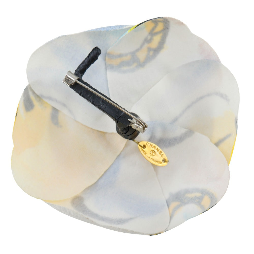 CHANEL Brooch cloth White / multicolor Camelia corsage Women Used