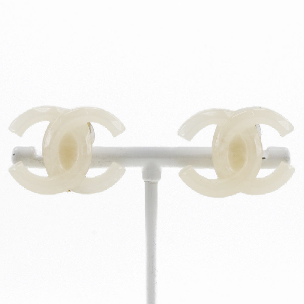 CHANEL Earring plastic White COCO Mark Women Used