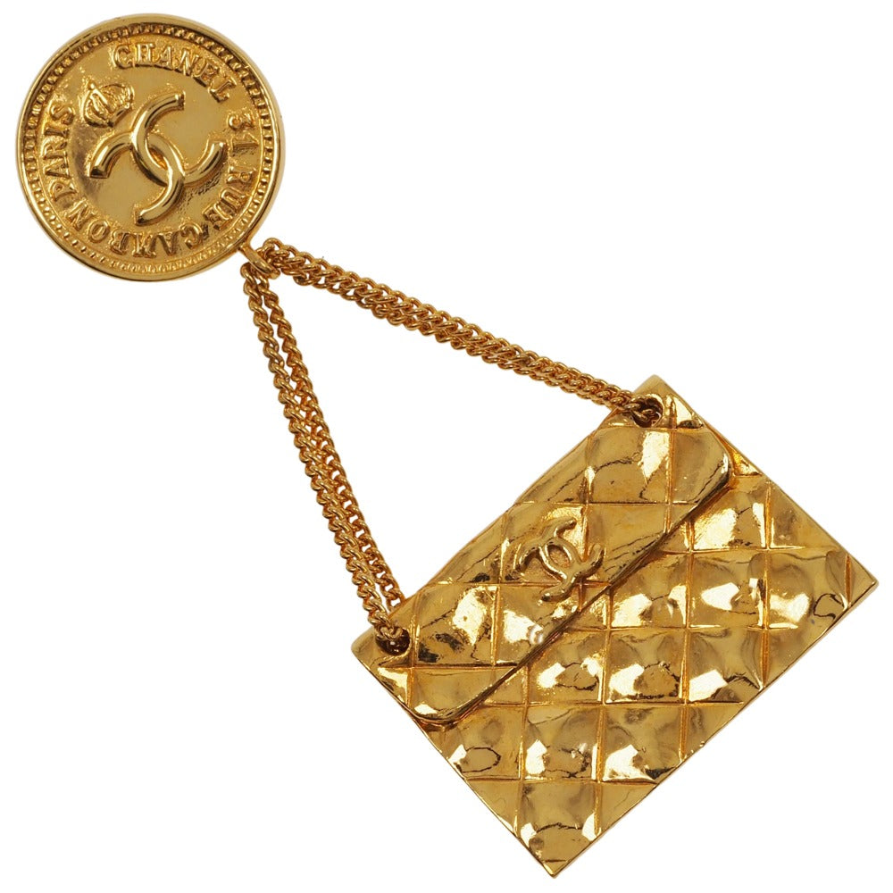 CHANEL Brooch Plated Gold gold vintage Matelasse bag motif COCO Mark Women Used