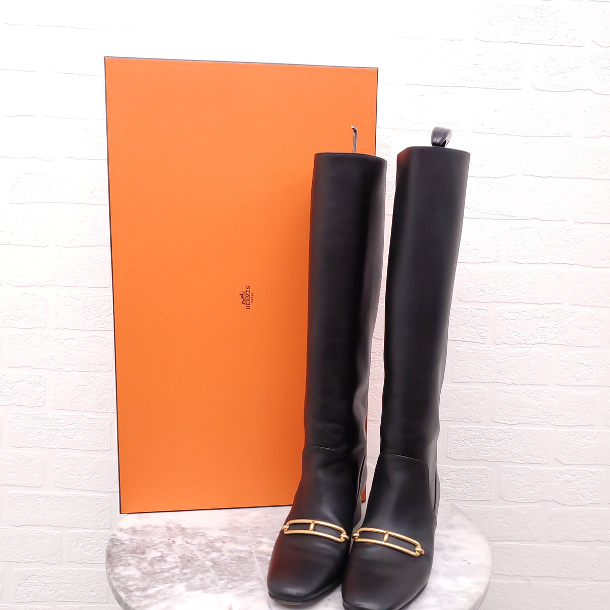 HERMÈS BLACK CALFSKIN 'DAPHNE' RIDING BOOTS - SIZE 36.5