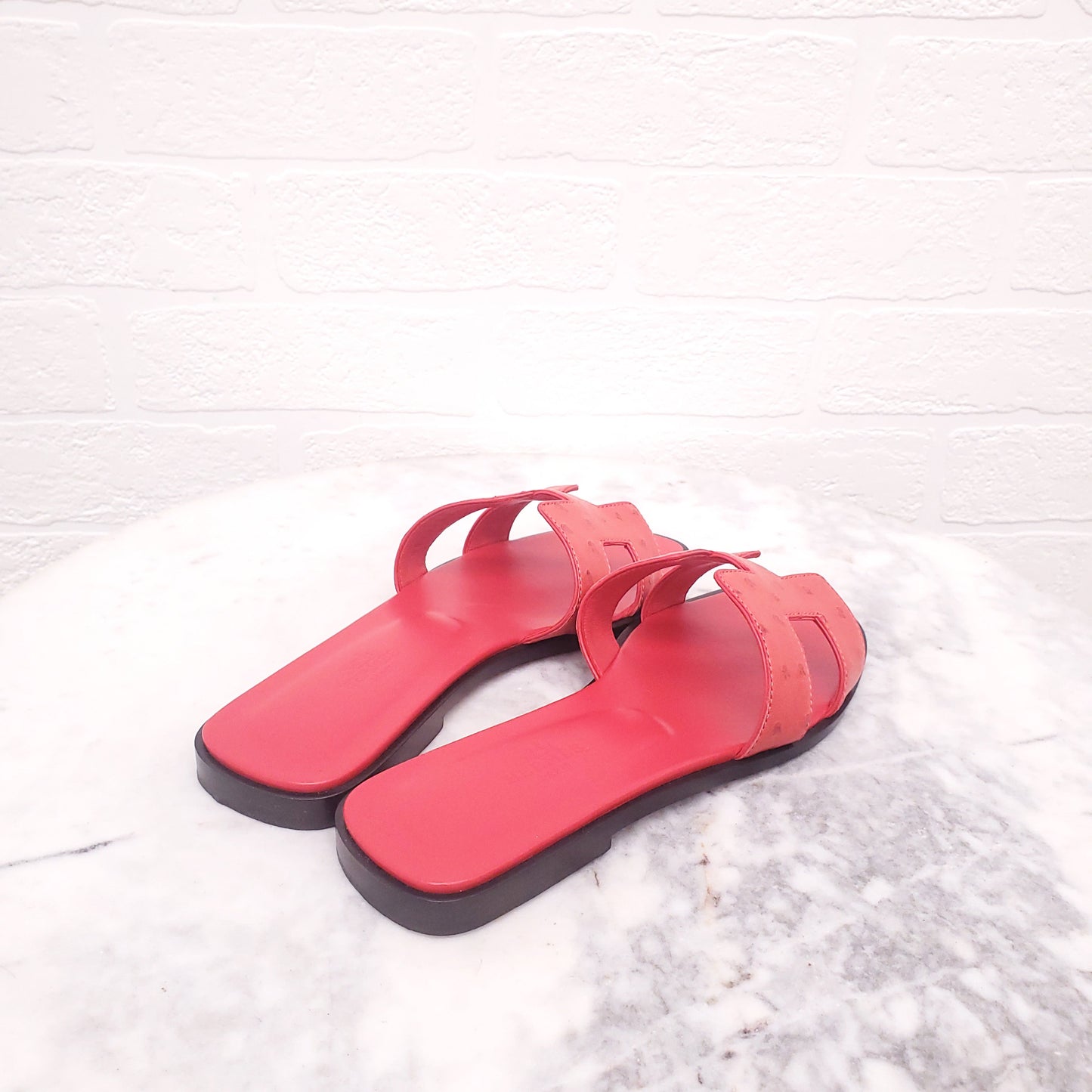 HERMES RED OSTRICH ORAN SANDALS - SIZE 36.5