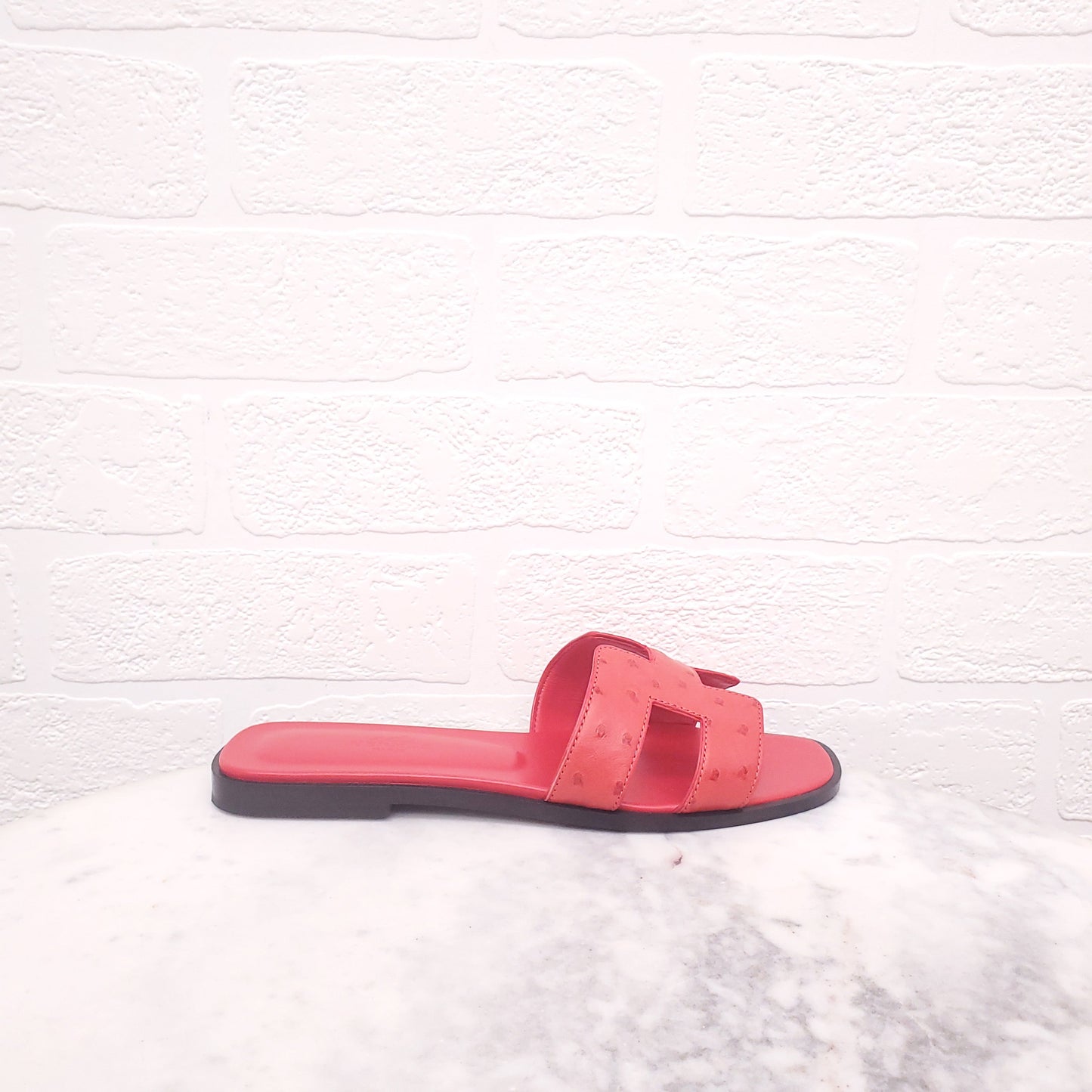 HERMES RED OSTRICH ORAN SANDALS - SIZE 36.5