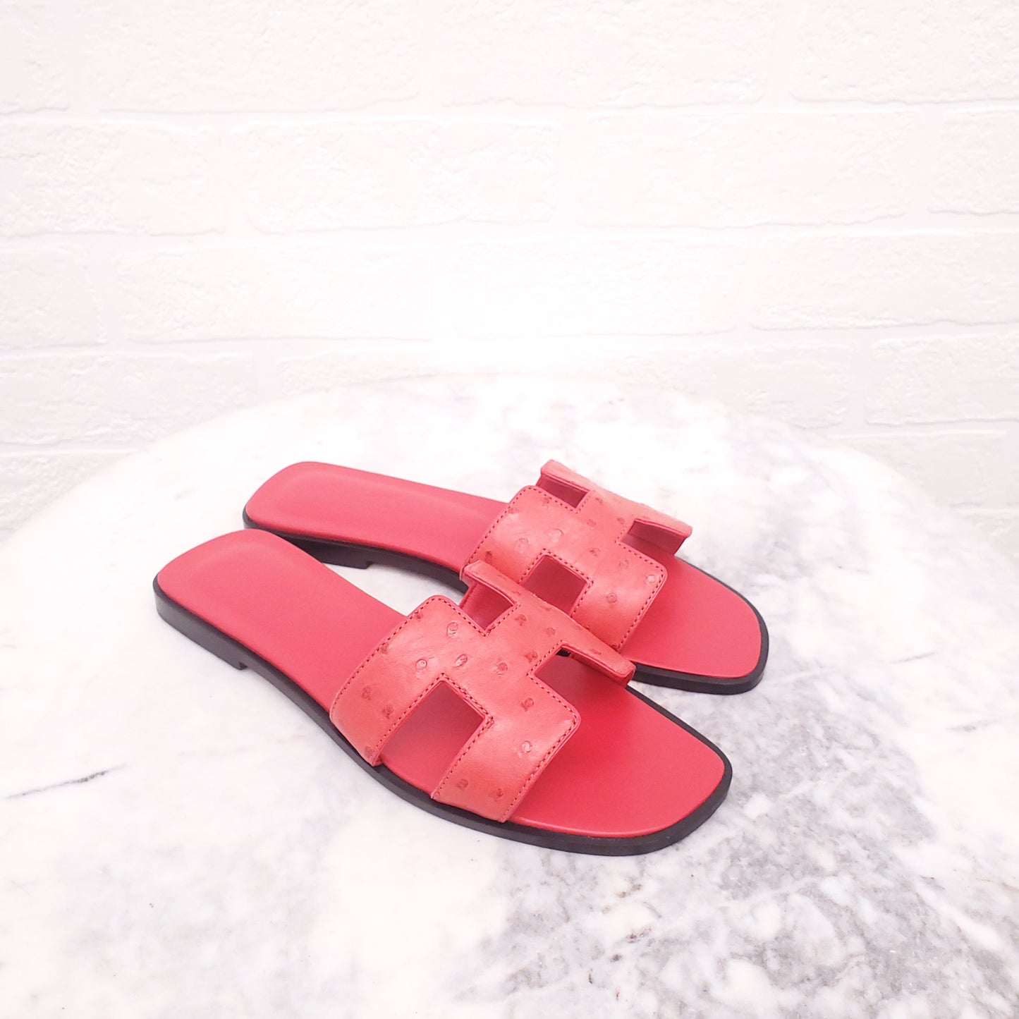 HERMES RED OSTRICH ORAN SANDALS - SIZE 36.5
