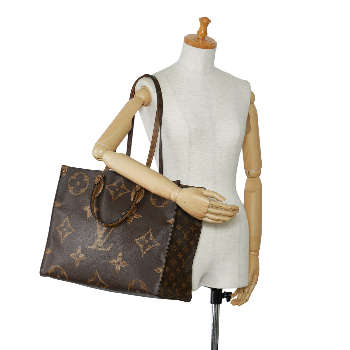 Louis Vuitton Onthego GM Giant Monogram Canvas