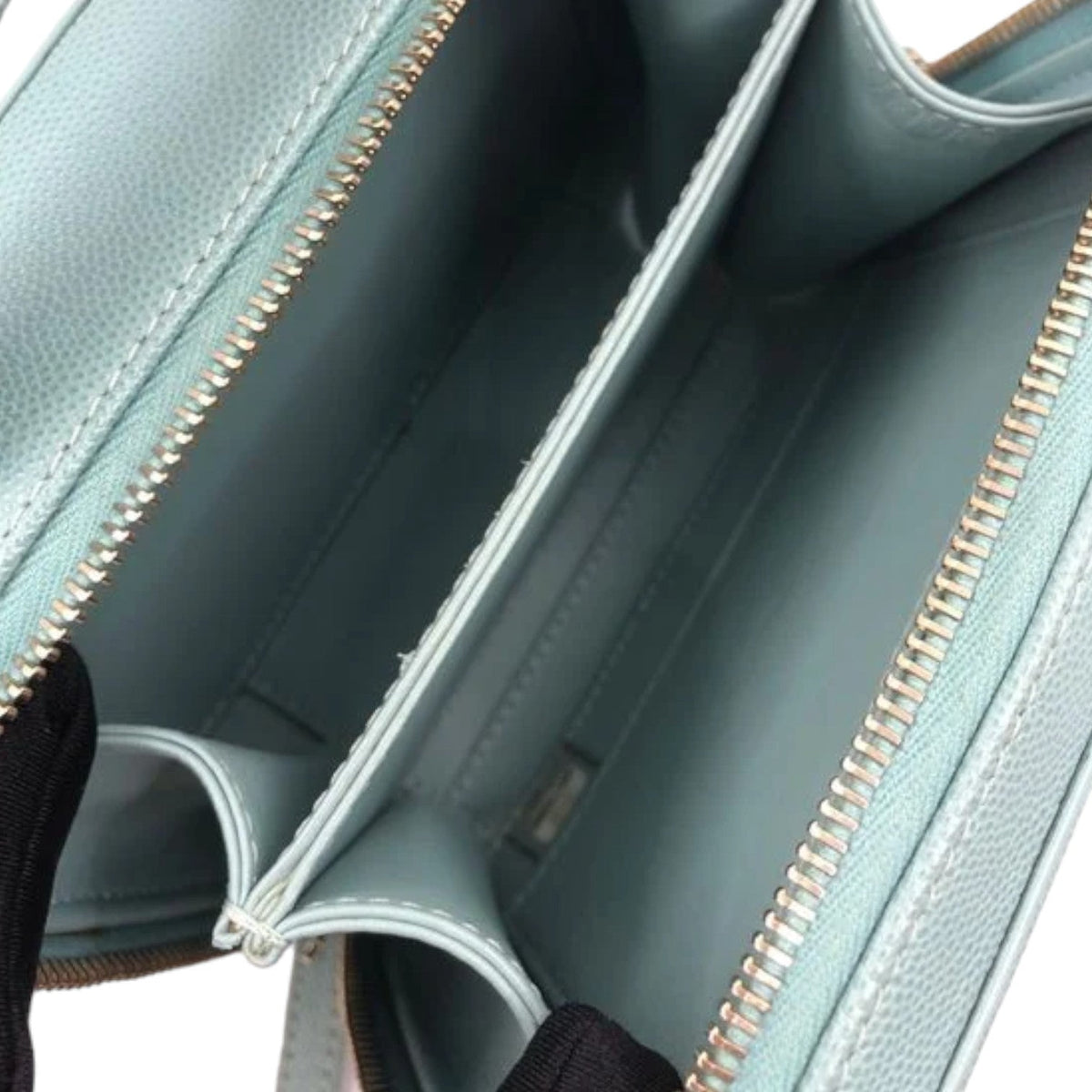 CC Filigree Vanity Case Small Caviar Tiffany Blue GHW