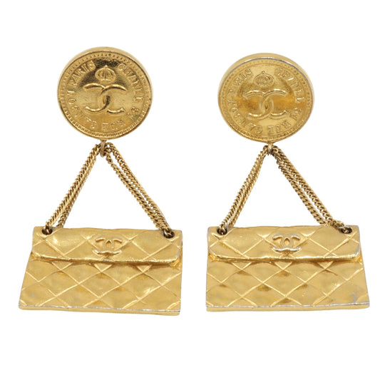 CHANEL Earring Plated Gold gold Matrasse
