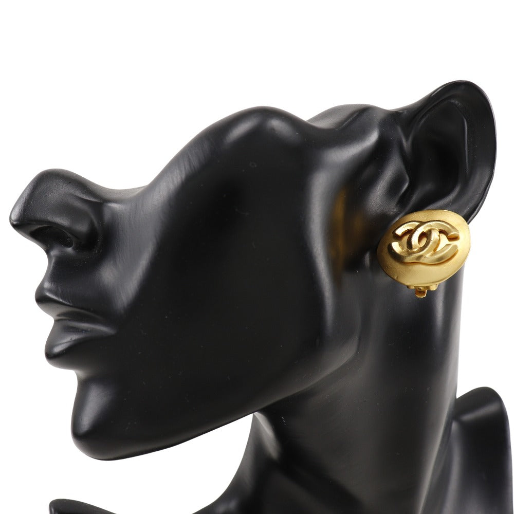 CHANEL Earring Plated Gold gold vintage COCO Mark Women Used