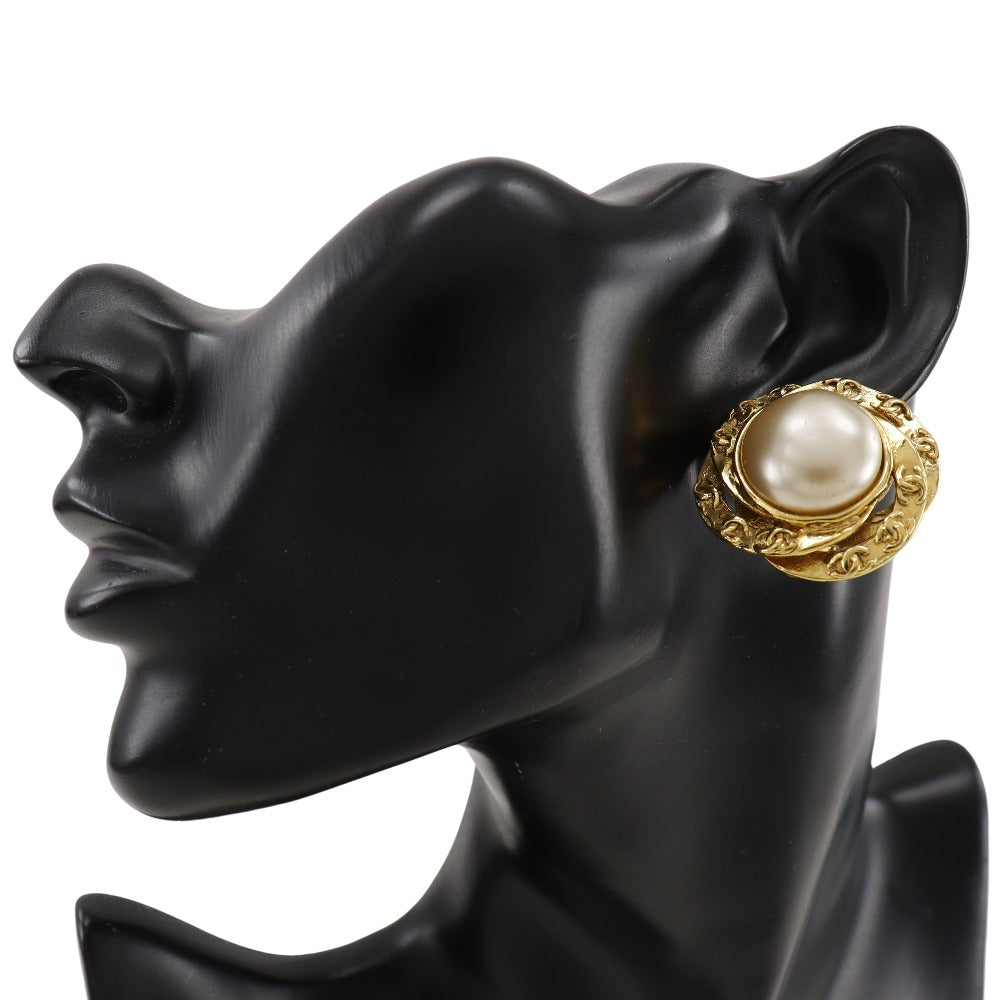 CHANEL Earring Plated Gold, Faux Pearl gold vintage COCO Mark Women Used