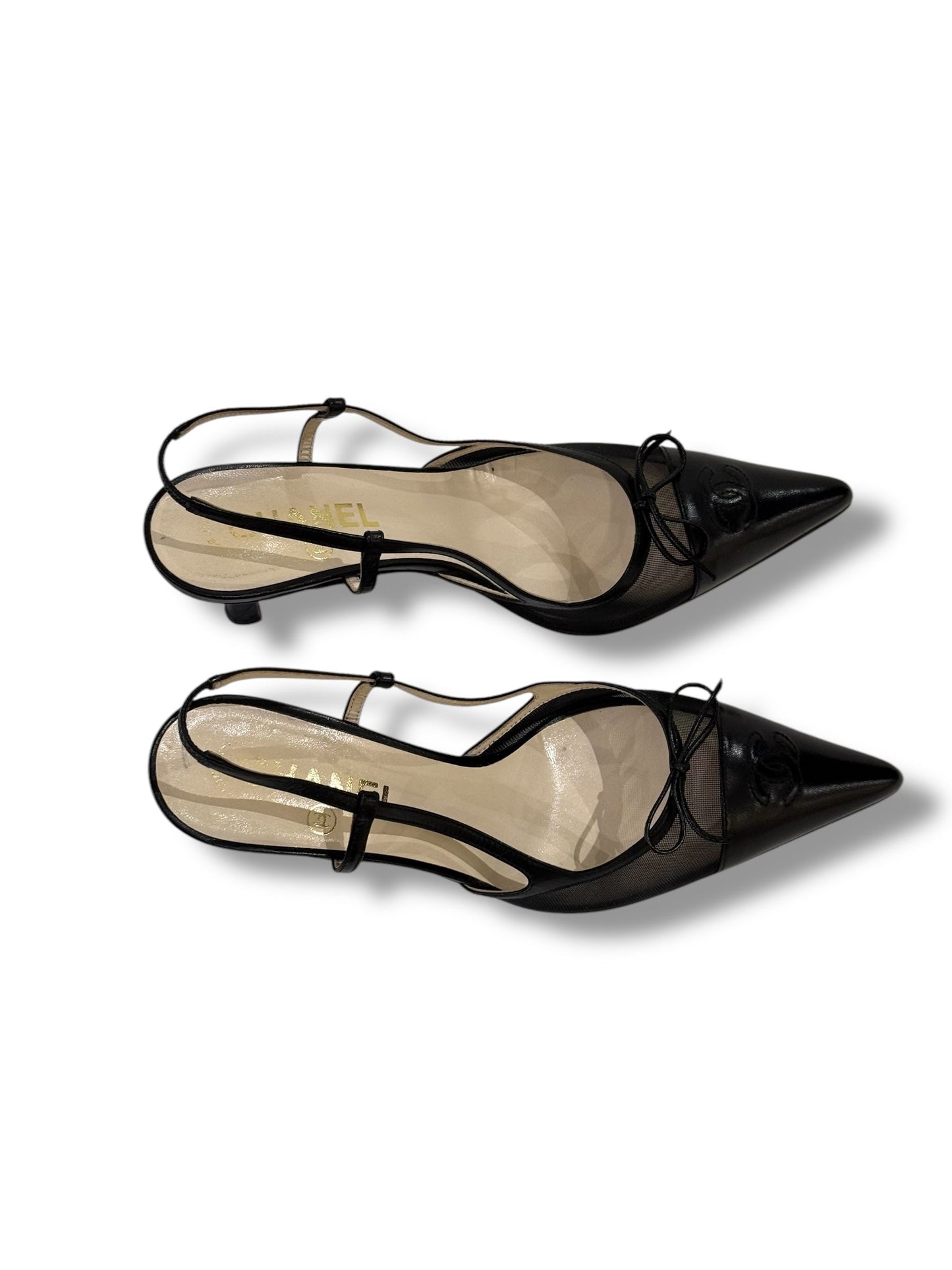 Chanel - Escarpins bouts pointus T.38,5