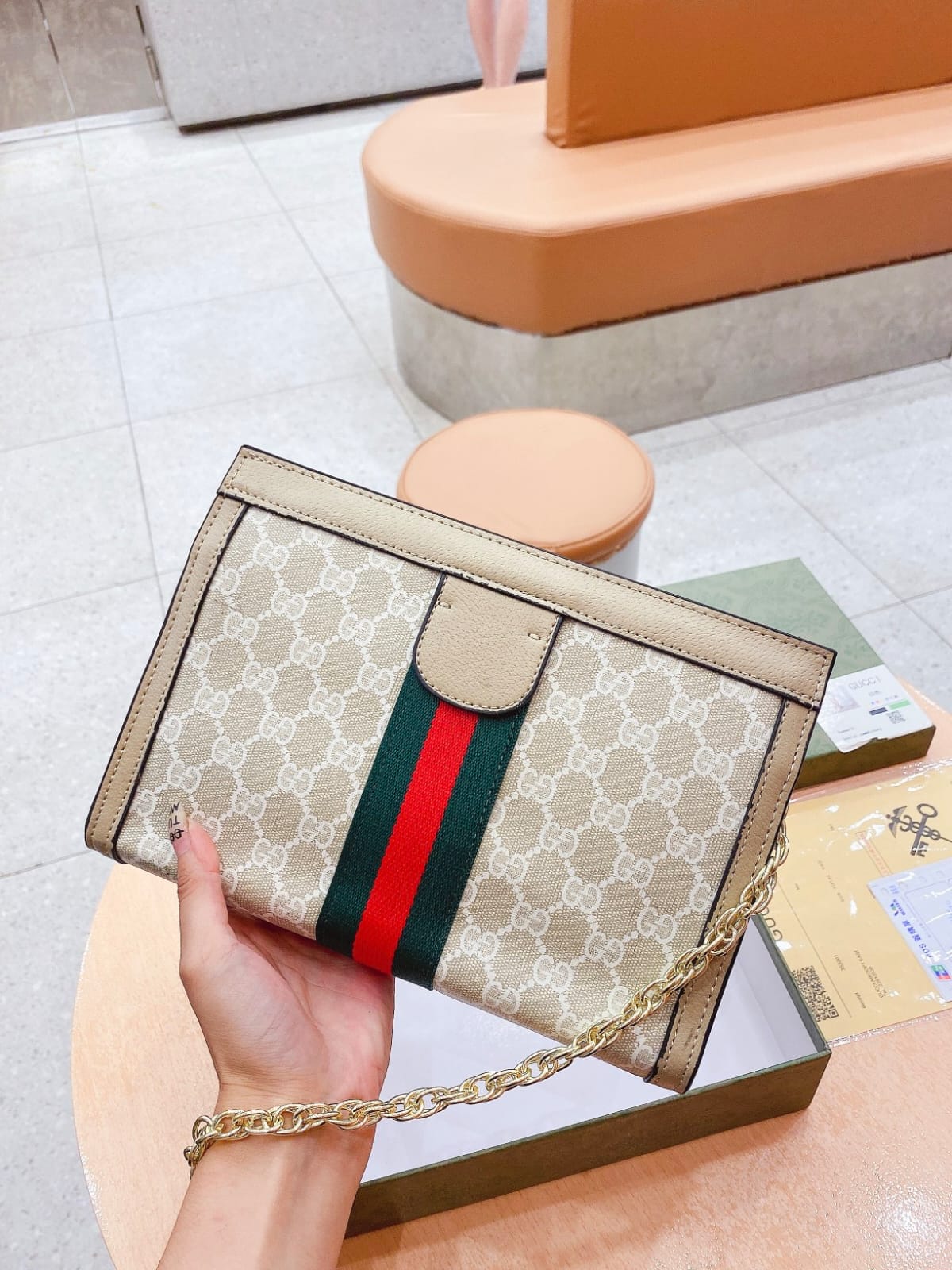 Gucci Canvas  Supreme  (Crossbody Shoulder) Handbag