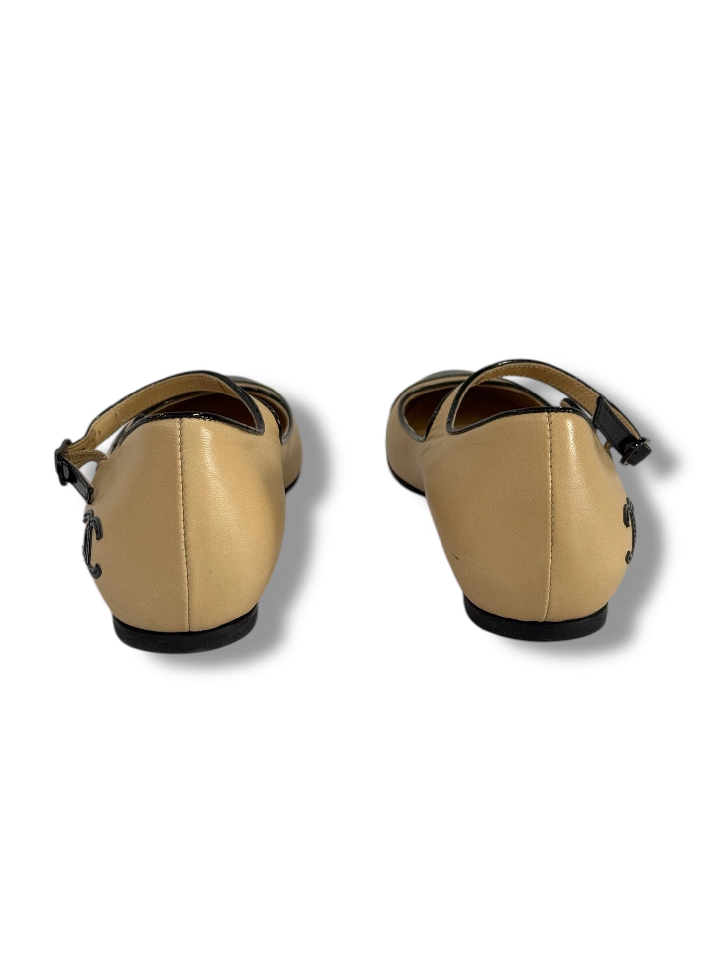 Chanel - Ballerines à brides t.37