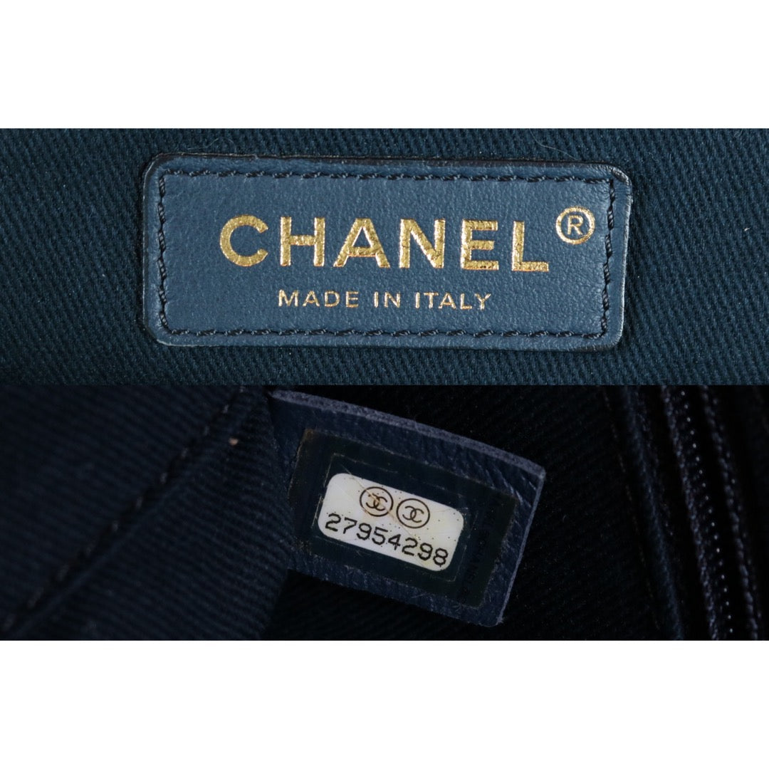 Rank A｜ CHANEL Canvas Tote Bag Navy  Made In 2019 Year｜S24042905