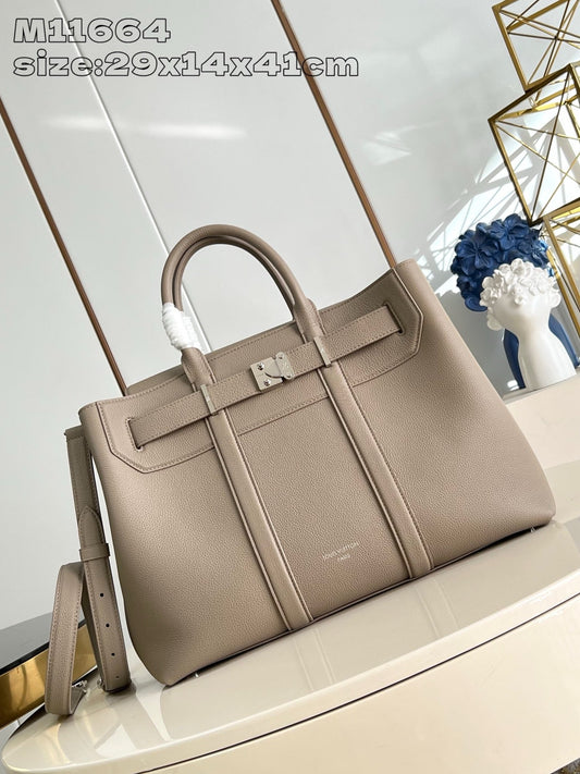 LB1123 Georges Tote MM / HIGHEST QUALITY VERSION / 16.1 x 11.4 x 5.5 inches