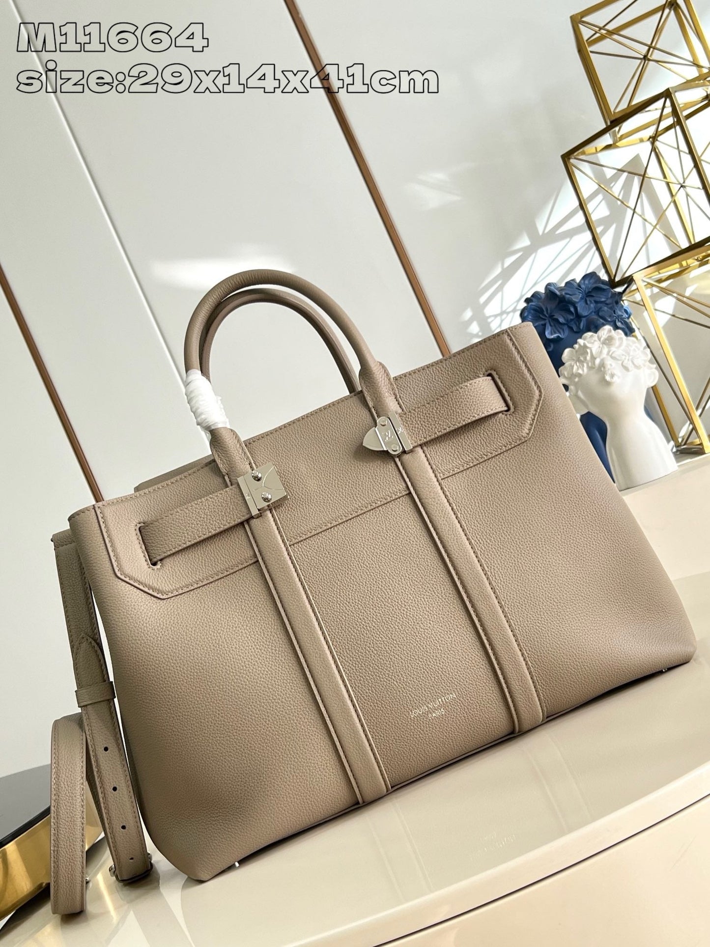 LB1123 Georges Tote MM / HIGHEST QUALITY VERSION / 16.1 x 11.4 x 5.5 inches
