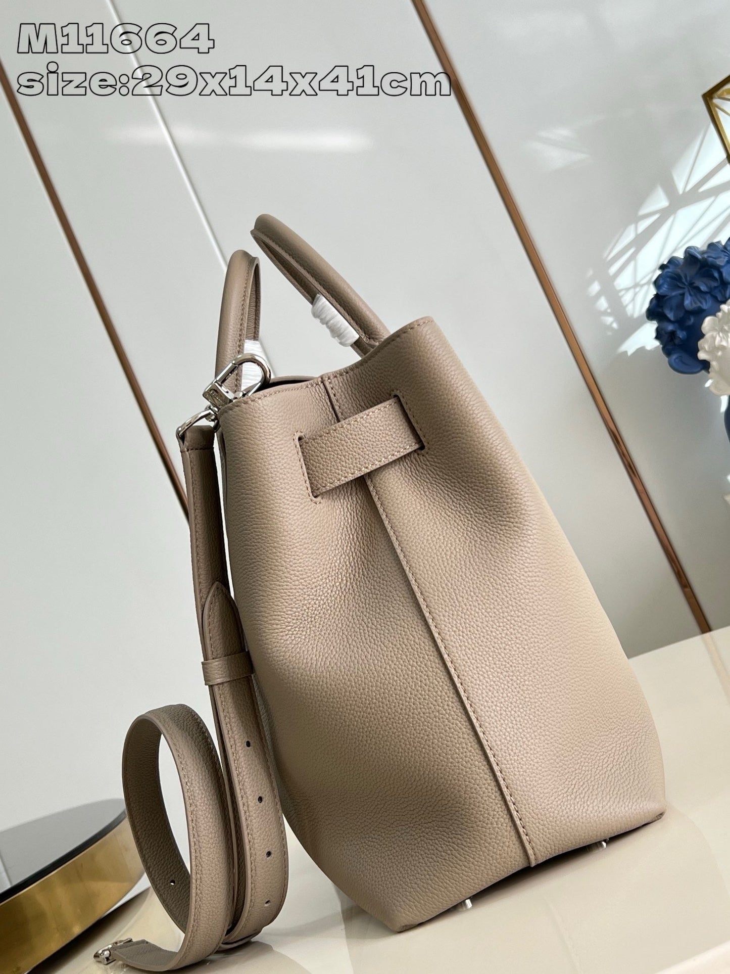 LB1123 Georges Tote MM / HIGHEST QUALITY VERSION / 16.1 x 11.4 x 5.5 inches