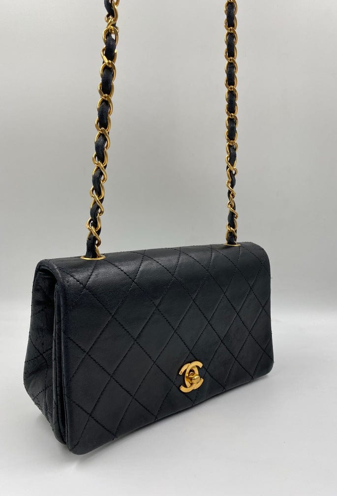 Chanel Vintage Crossbody Flap Bag