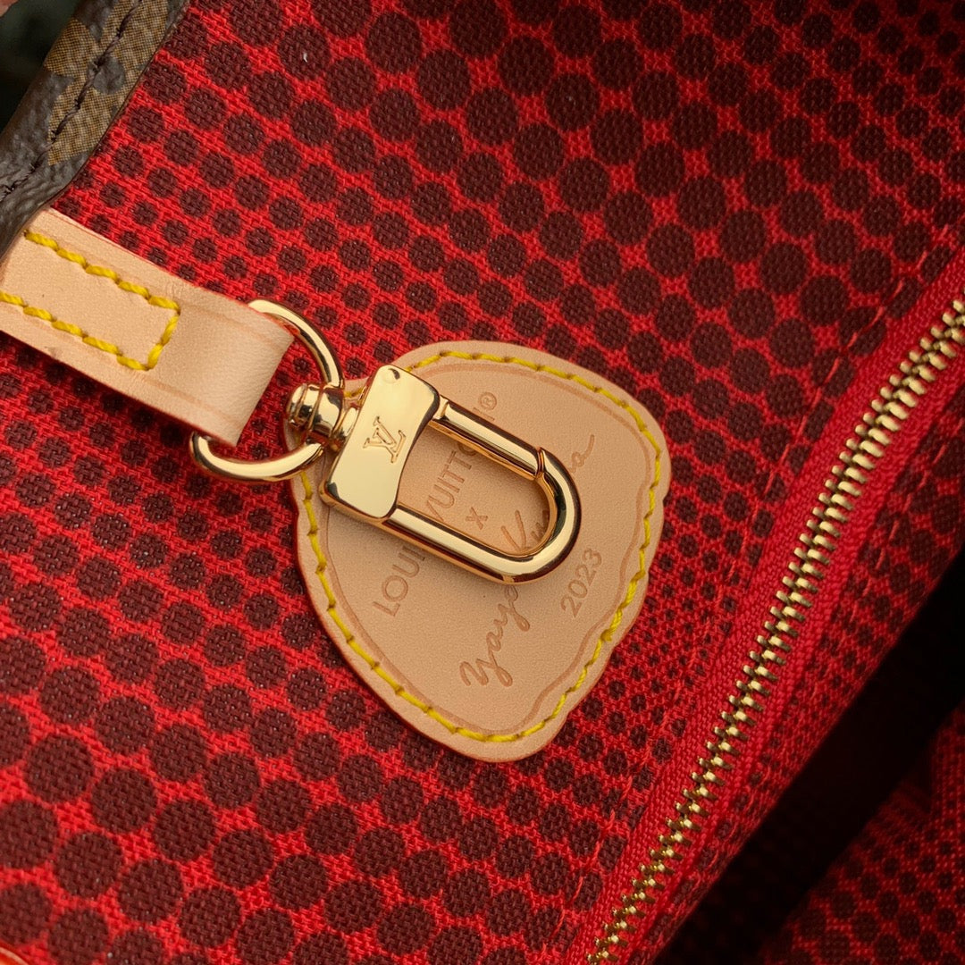 LB747 LV x YK OnTheGo PM/MM / HIGHEST QUALITY VERSION