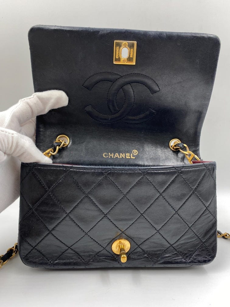 Chanel Vintage Crossbody Flap Bag