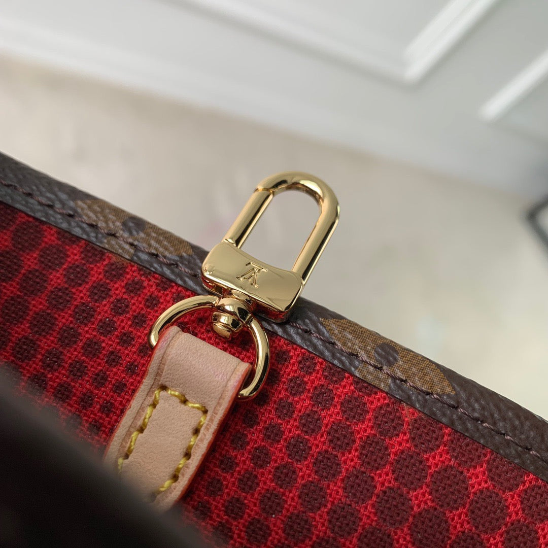 LB747 LV x YK OnTheGo PM/MM / HIGHEST QUALITY VERSION