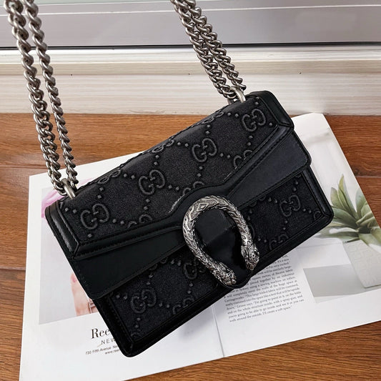 GC709 Dionysus Small Shoulder Bag / 11"W x 6.2"H x 4"D