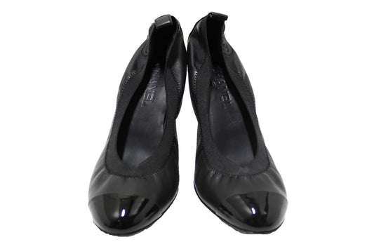 Chanel Black Leather Elastic Cap-Toe CC Scrunch Ballet Pumps Size 40.5