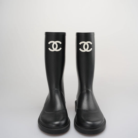 Chanel Classic Rain Boots In Black and White With CC Logo Size 39
