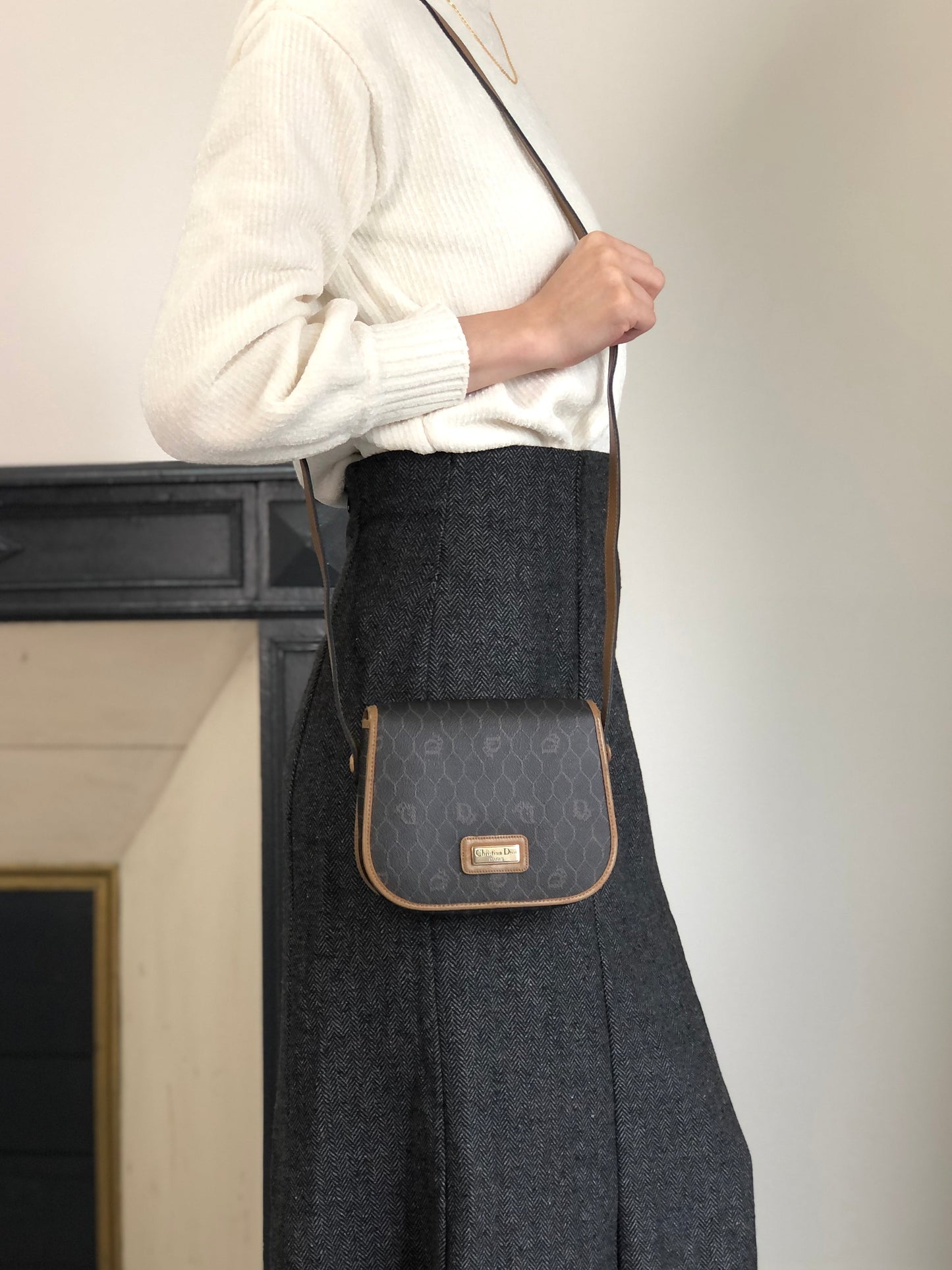 Christian Dior Honeycomb Pattern Small Shoulder bag Black Vintage 6h24uc