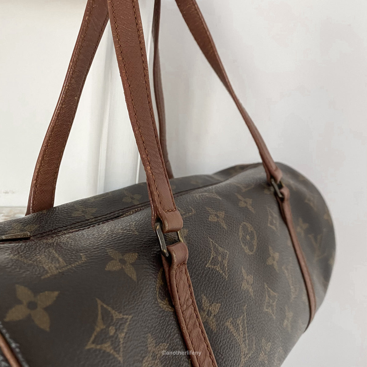 Louis Vuitton Papillon 30