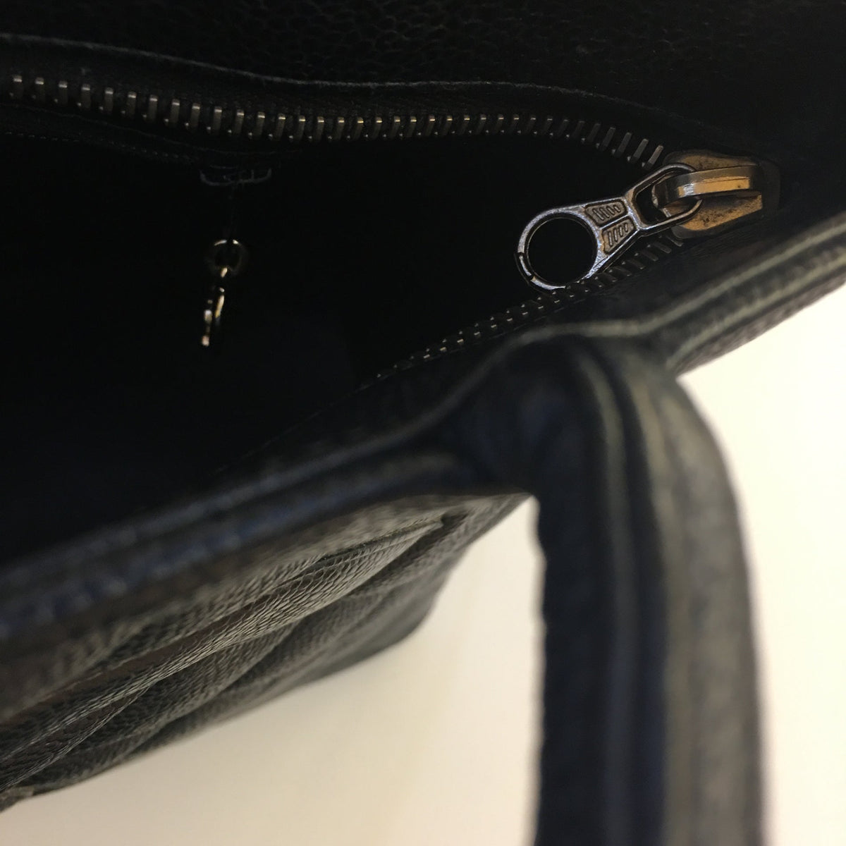 Top Quality Chanel Medaillon Handbag in Black Leather