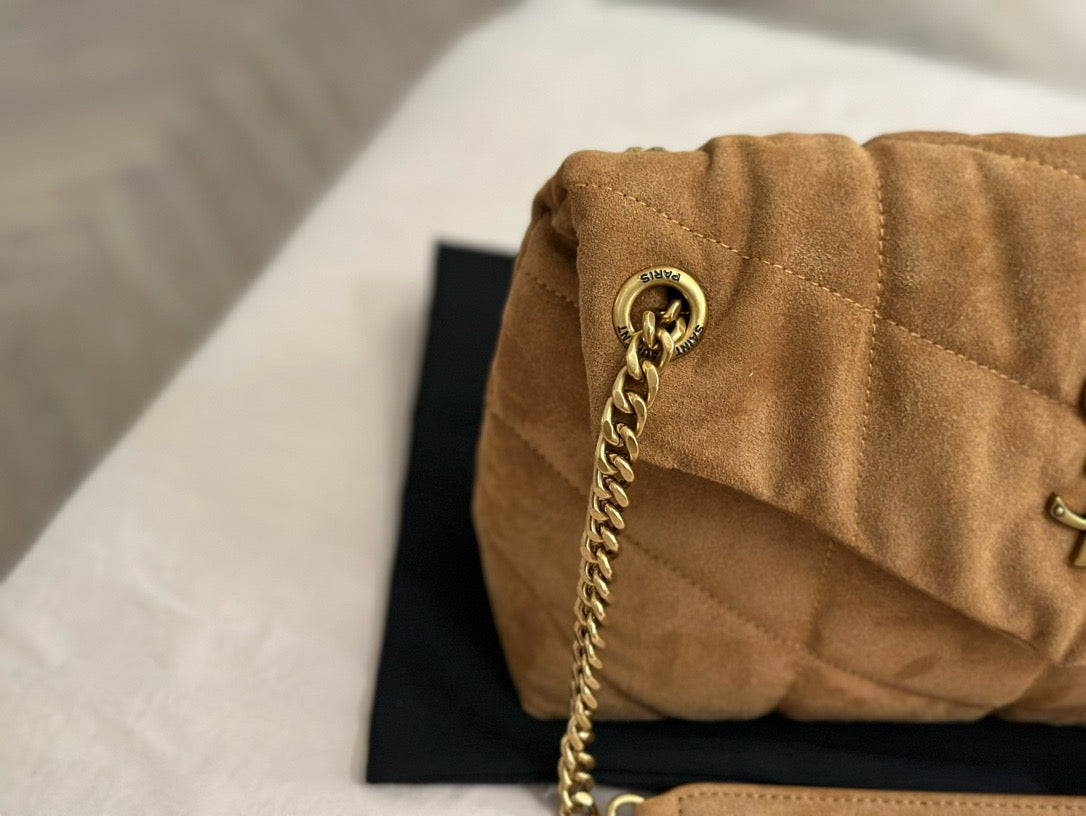 YSK380 Puffer Small in Suede / 11.4 x 6.6 x 4.3 inches