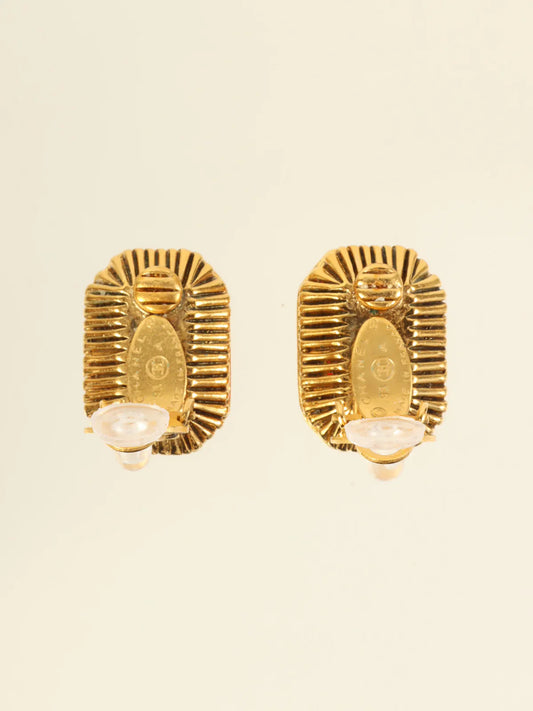 CHANEL 1993 Made Gripoix Octagon Cc Mark Earrings Gold/Red