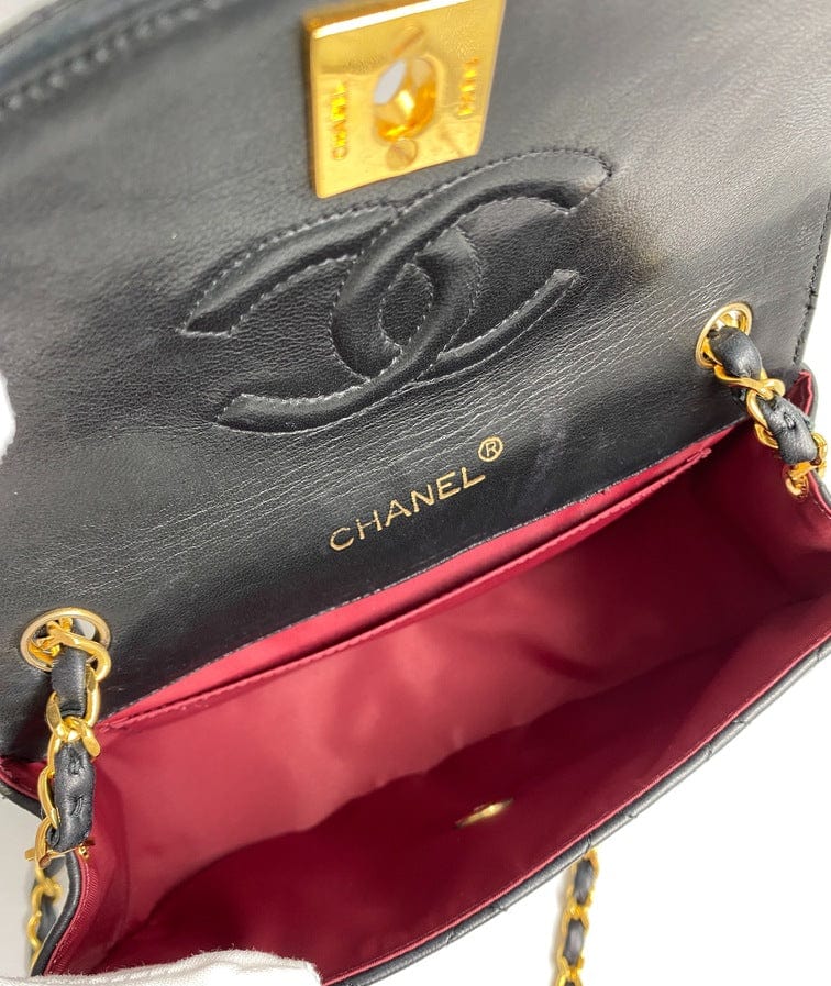 Chanel Vintage Crossbody Flap Bag