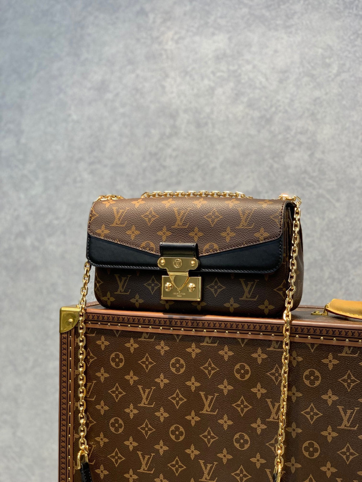 LB670 Marceau Monogram / HIGHEST QUALITY VERSION / 9.6 x 5.9 x 2.6 inches