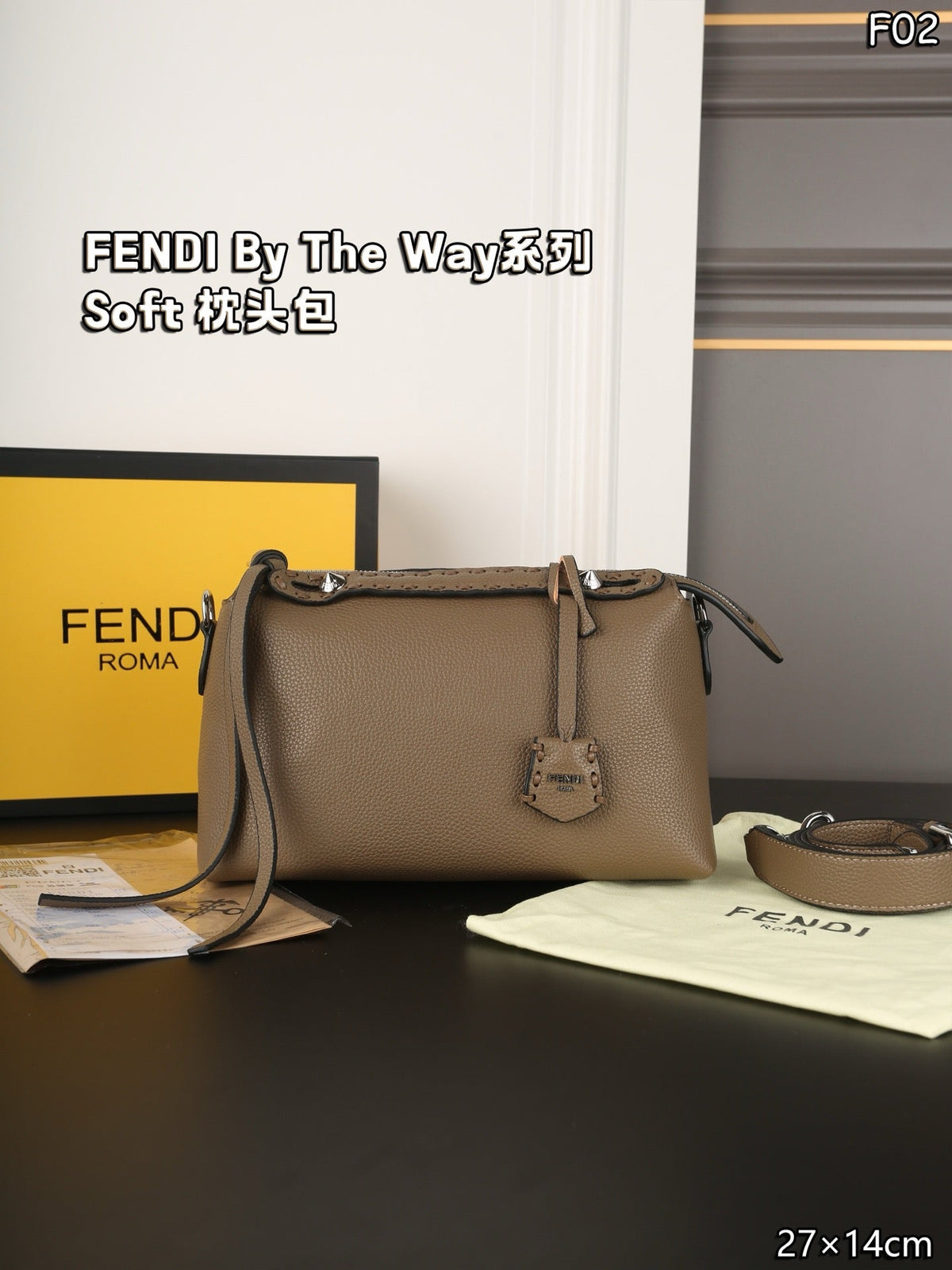 FF293 By The Way Selleria Medium / 11x5.1x6.7inch