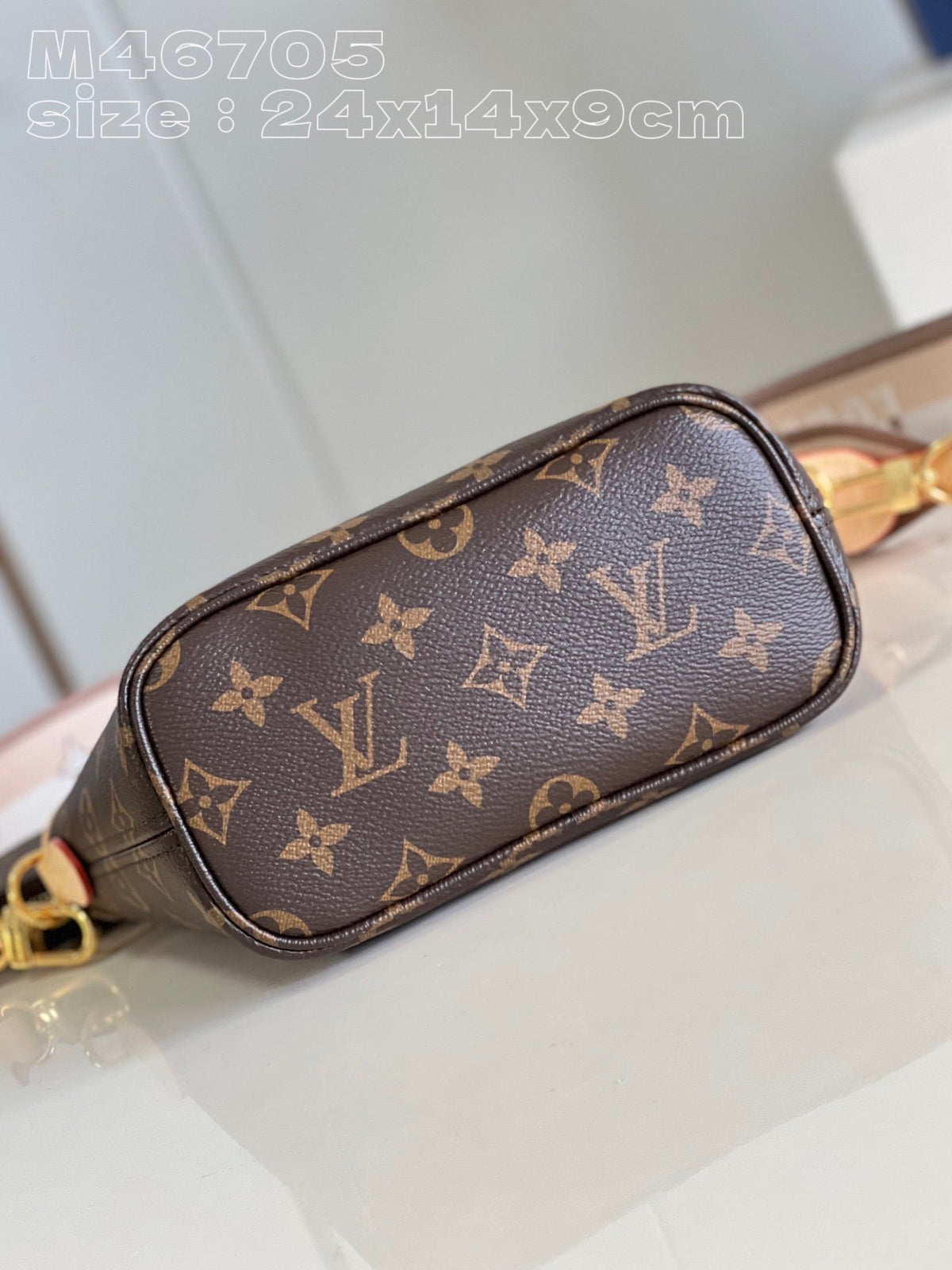 LB867 Neverfull BB / HIGHEST QUALITY VERSION / 9.4 x 5.5 x 3.5 inches
