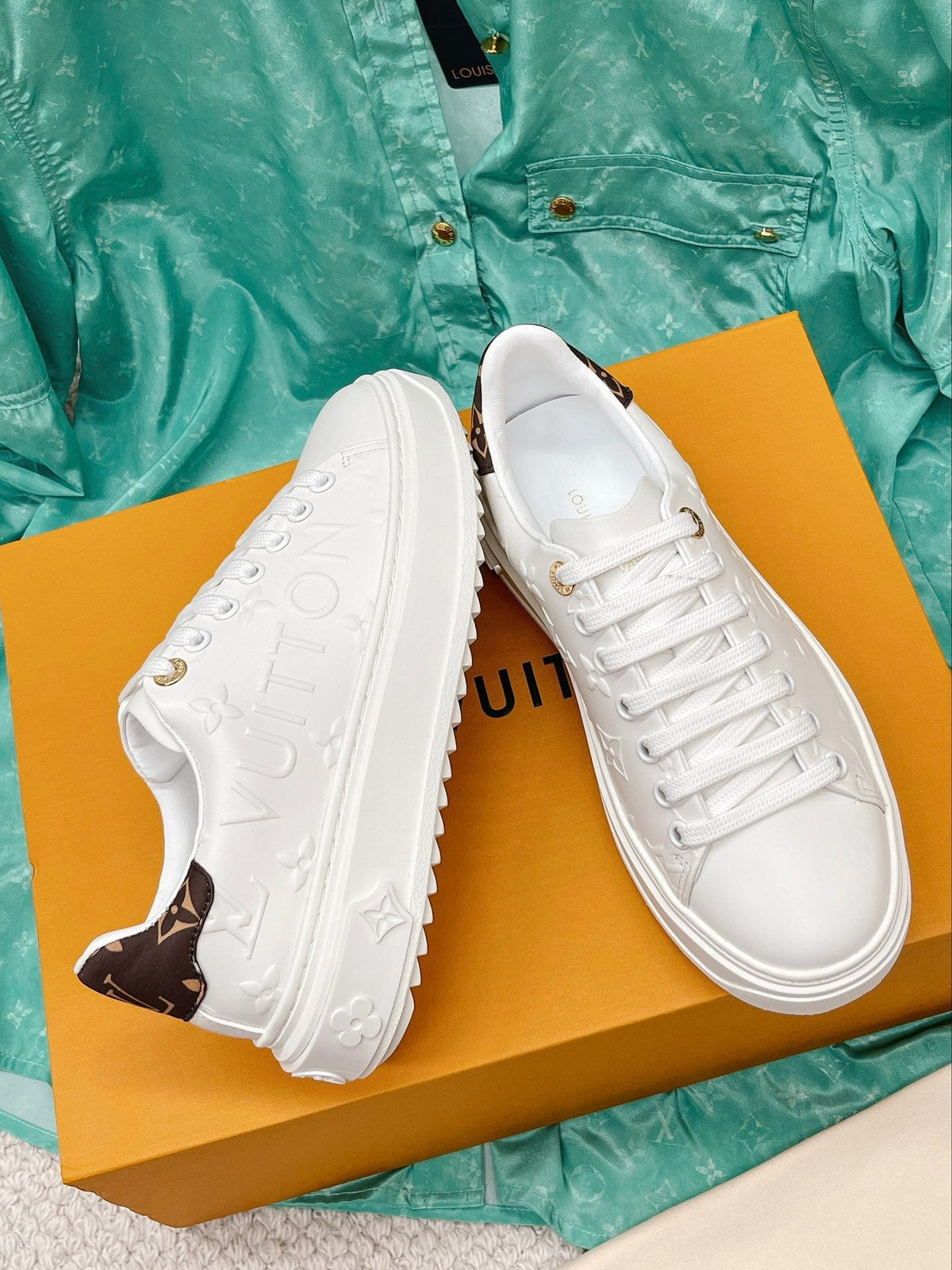 SE925 Time Out Sneaker / Size5-11