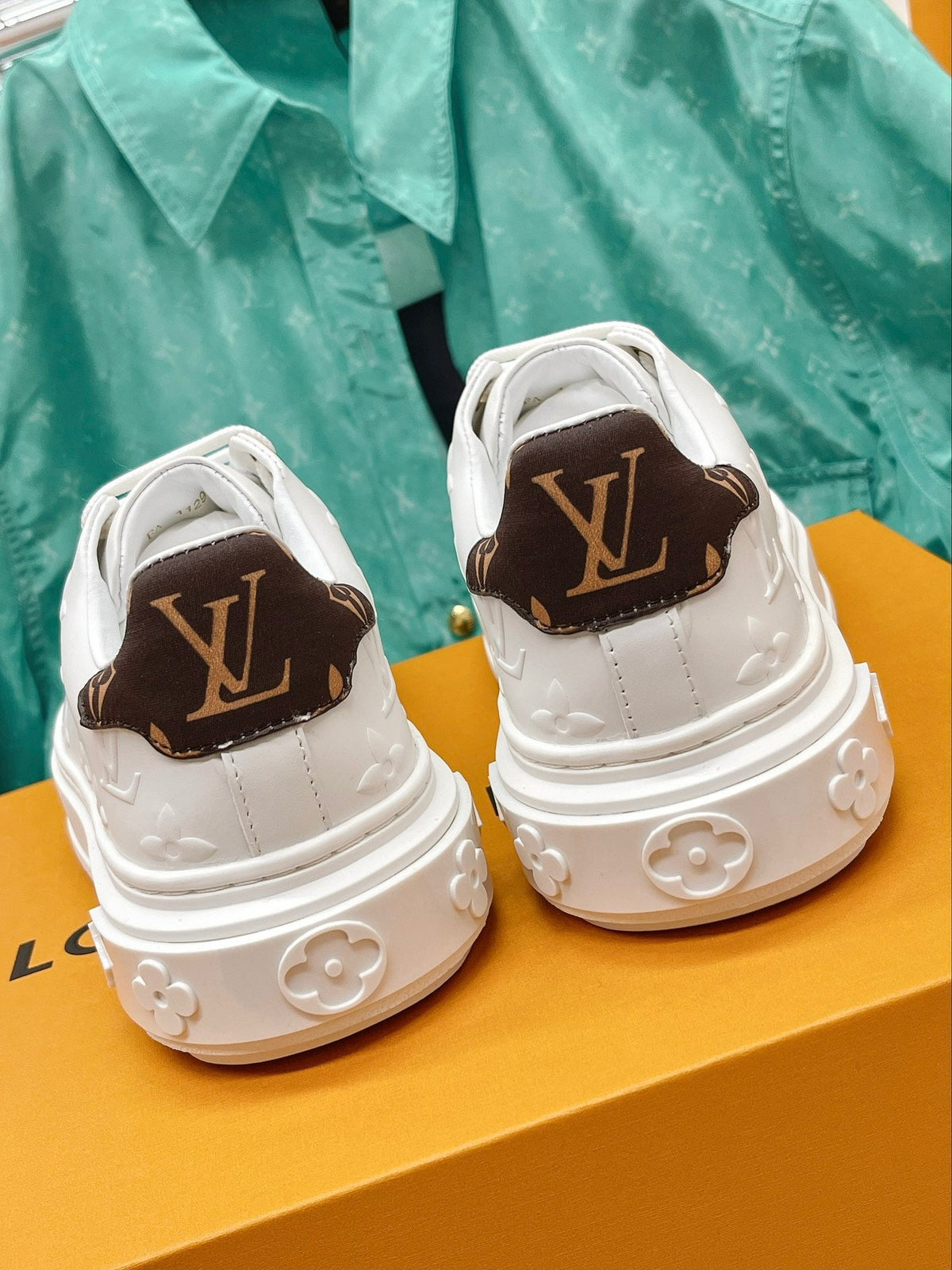 SE925 Time Out Sneaker / Size5-11
