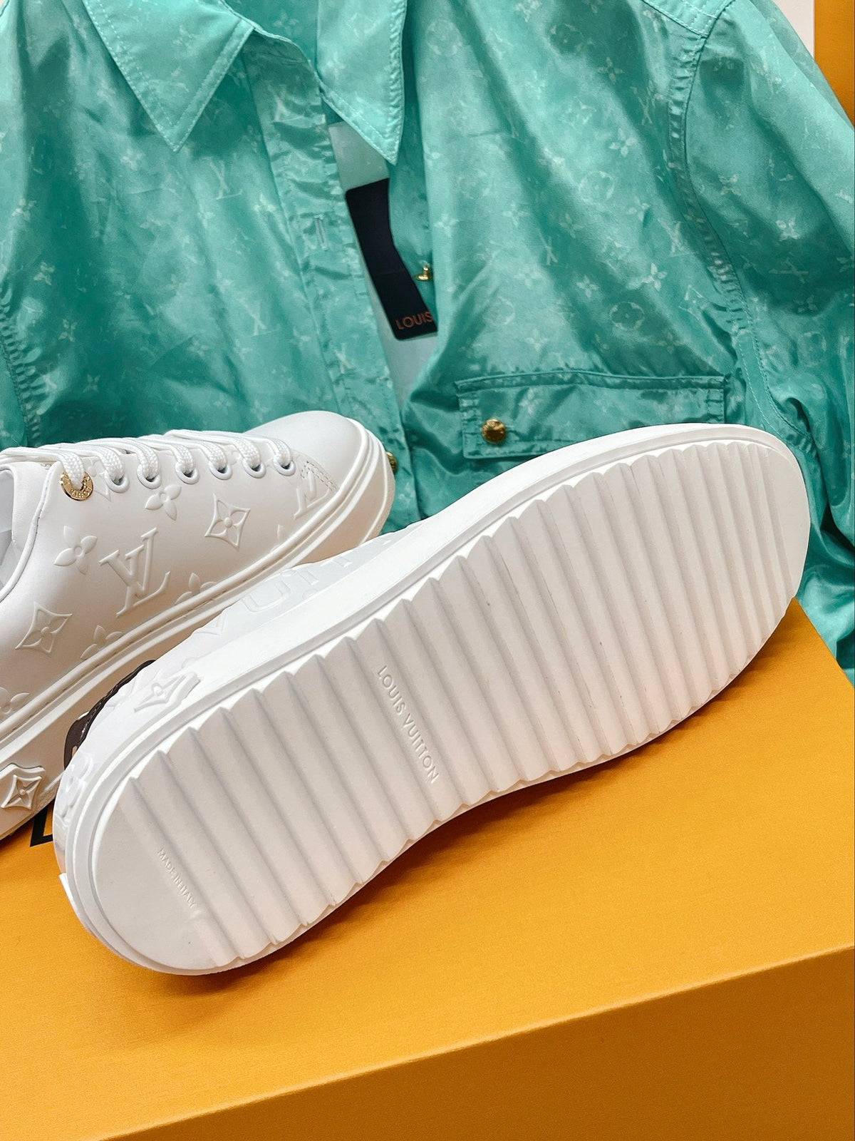 SE925 Time Out Sneaker / Size5-11